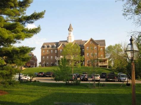 delafield inn delafield wi.